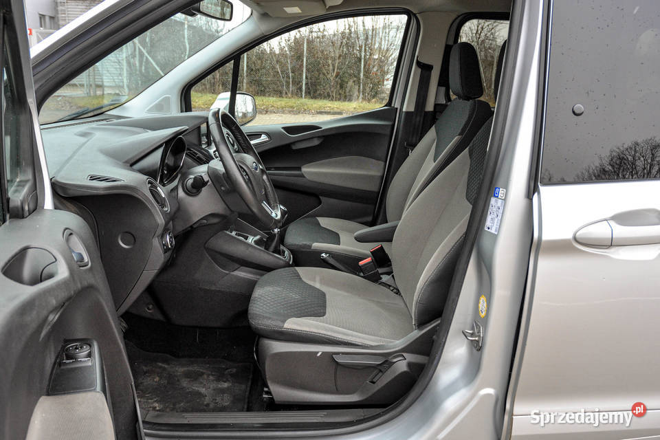Ford Tourneo Courier 15TDCI Lift 2019 r Salon 1 Wrocław