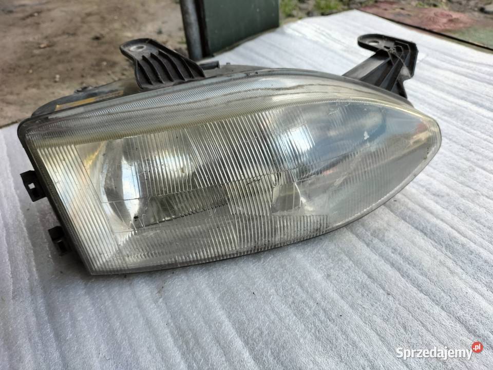 Siena Palio LAMPA PRZÓD PRZEDNIA PRAWA Kamień-Kolonia