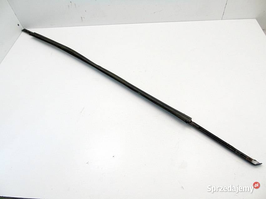 Uszczelka parapet zewnętrzny szyby prawy przód Sosnowiec