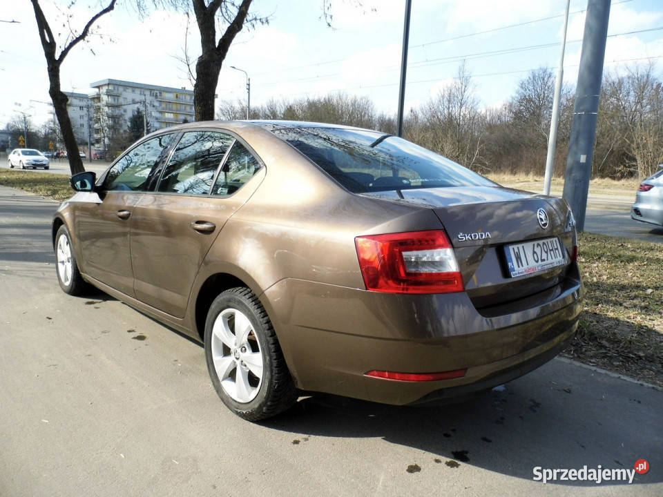 koda Octavia salon polska 14 150 III 2013 Łódź