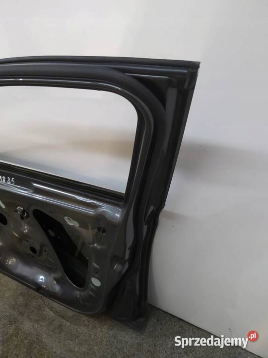 DRZWI PRAWE PRZÓD SZARE VW Volkswagen Passat osobowe