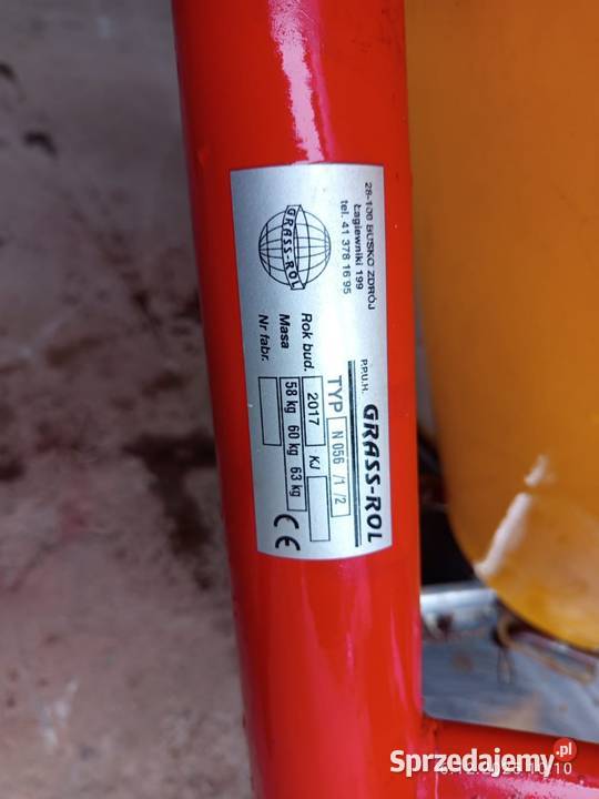 Rozsiewacz nawozu lejek nieuszkodzony mazowieckie Konstancin-Jeziorna