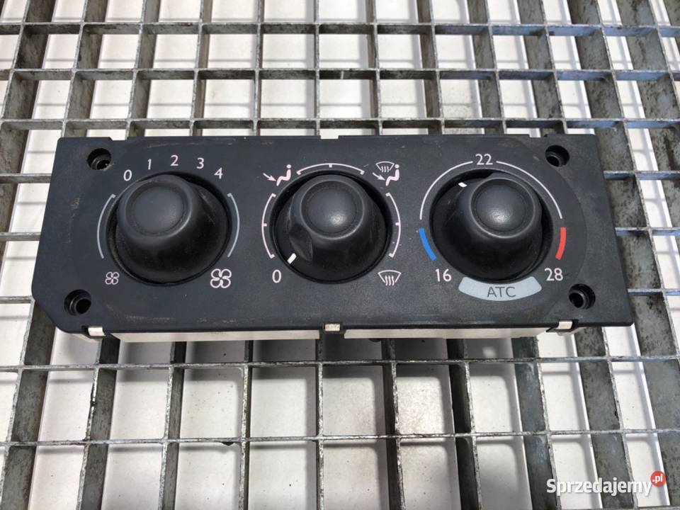 PANEL STEROWANIA NAWIEWU DAF XF 63471002 Ciągnik Części samochodowe