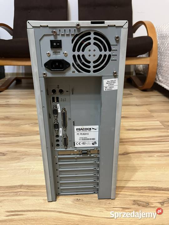 Zabytkowy komputer PC ATX Peacock AMD K62 450MHz Brzana