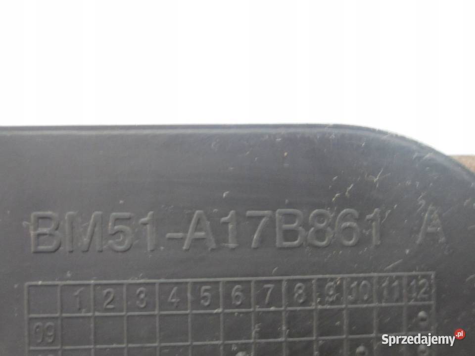 FORD FOCUS MK3 III 13r ślizg zderzaka tył osobowe