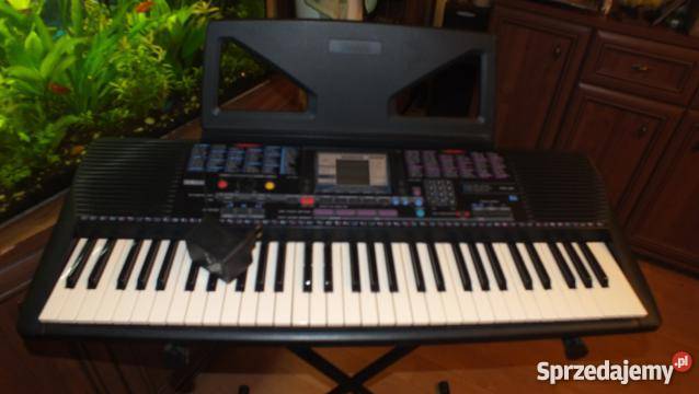 Keyboard Yamaha psr220