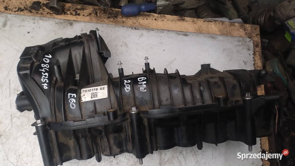 BMW E60 E90 20D kolektor ssący 781017802 Kielce