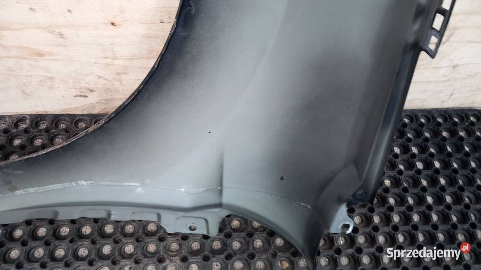 FORD FIESTA MK7 BŁOTNIK PRZÓD PRAWY D9 Błotniki Zbierkowo