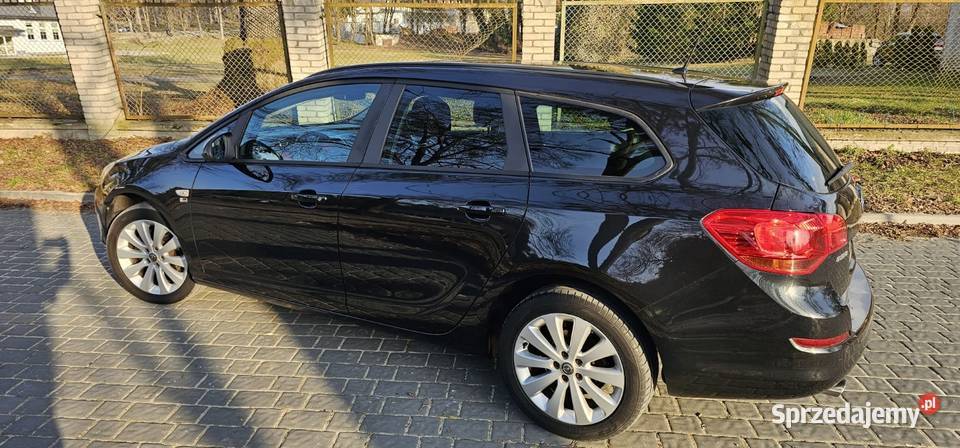 posiadam świeżo sprowadzony Opel Astra J 14 Krasnobród