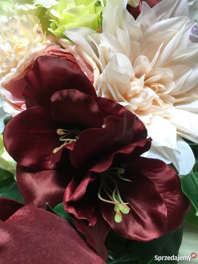 Wiązanka kwiaty sztuczne cmentarz stroik grób Kalisz