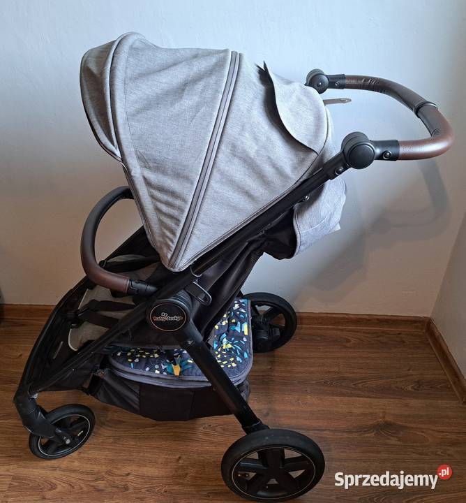 Sprzedam wózek w stanie posiada jedną wadę Dla Dziecka Oświęcim