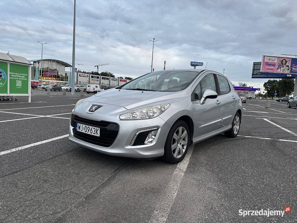 Sprzedam Peugeot 308 16 beznzyna 2012r sprzedam
