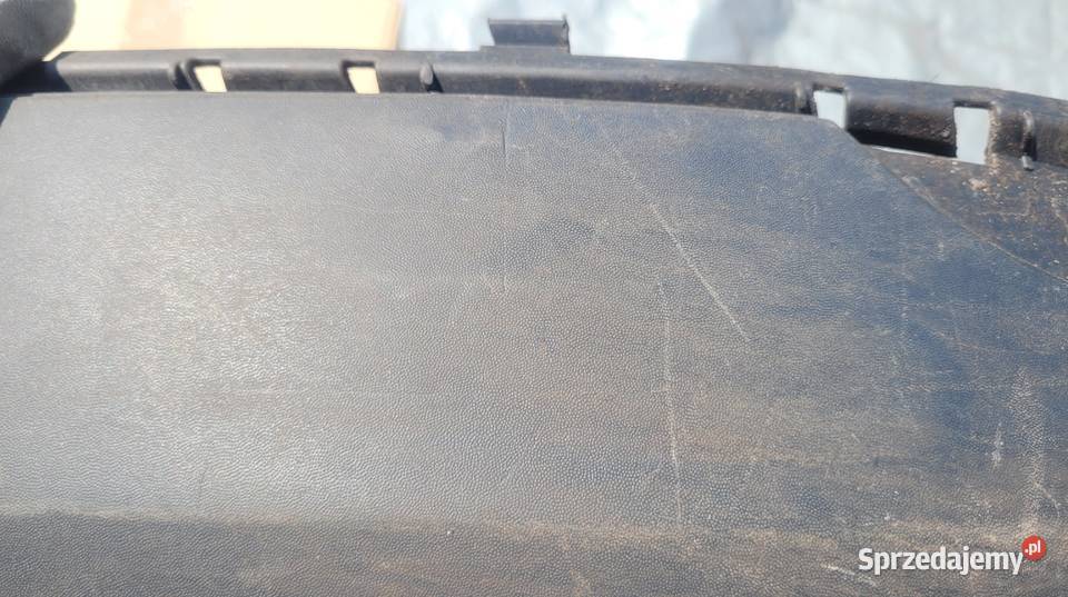 RENAULT MEGANE III HB ZDERZAK TYŁ TYLNY SPOILER osobowe Pozostałe Ruda Śląska