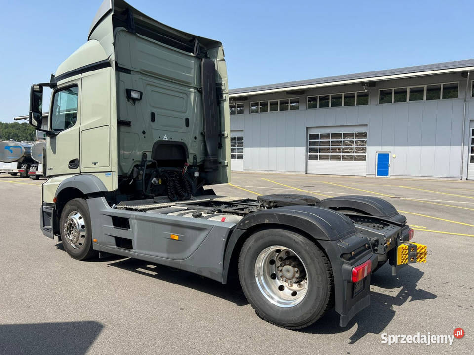 Ciagnik z Eur 6 Mercedes mazowieckie