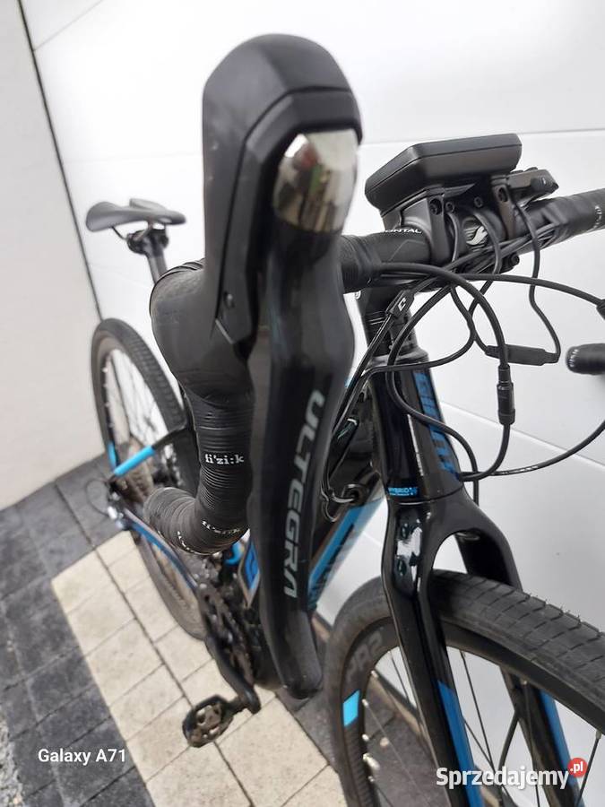 Rower elektryczny gravel GIANT ROADEpełna Elektryczne Jelenia Góra