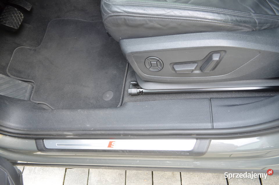 Audi Q3 Premium Plus SLine20 benzynaSuper stan Łańcut