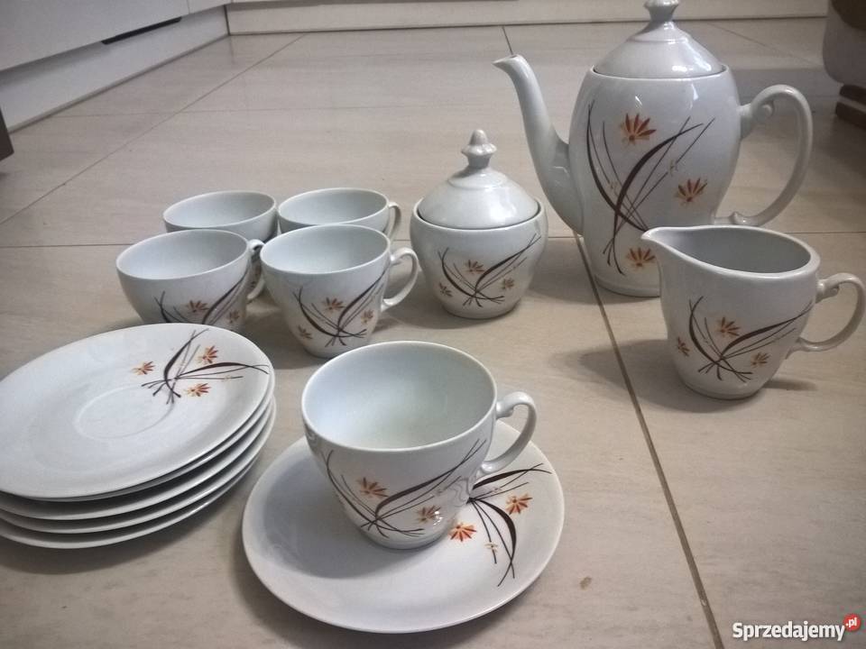 Porcelanowy komplet do kawy herbaty biały sprzedam