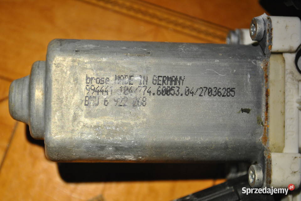 Mechanizm szyby prawy przód BMW E60 E61 sprzedam