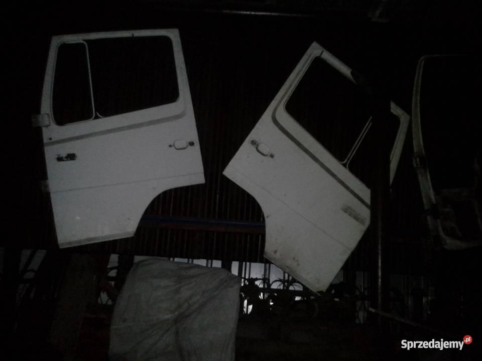 Drzwi lewe kierowcy pasażera Mercedes 814 811 11 śląskie Częstochowa