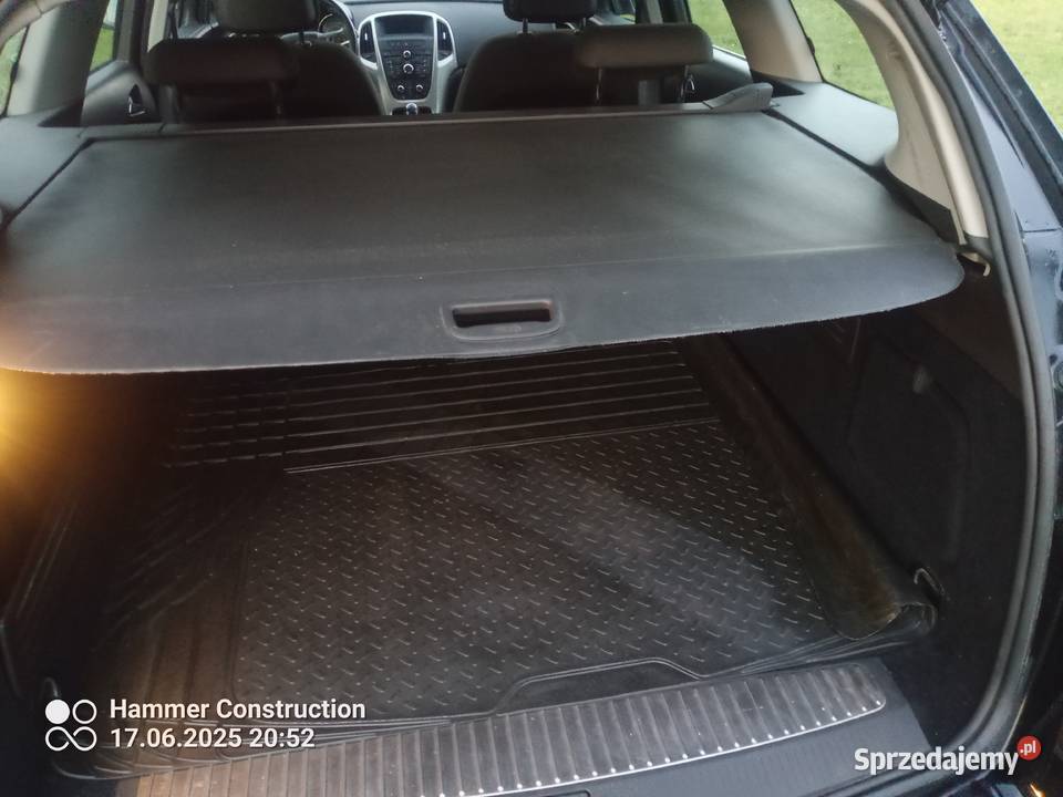 Opel Astra J kombi benzyna Głogów Małopolski