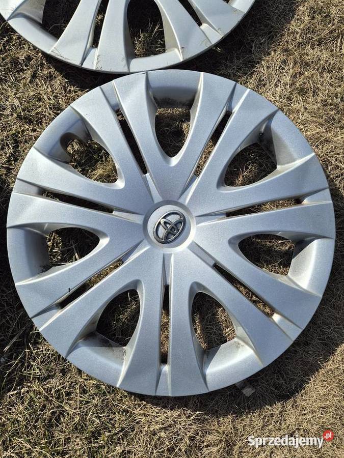 Kołpaki OE Toyota 16 avensis auris verso Corolla Sobienie-Jeziory