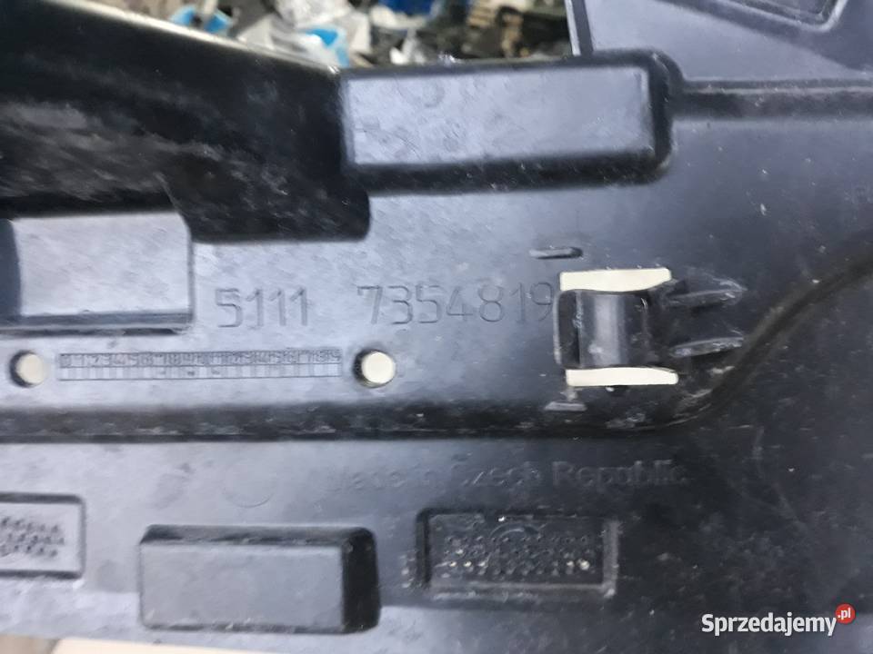 BMW X1 F48 ŚLIZG ZDERZAKA LEWY PRZÓD 7354819