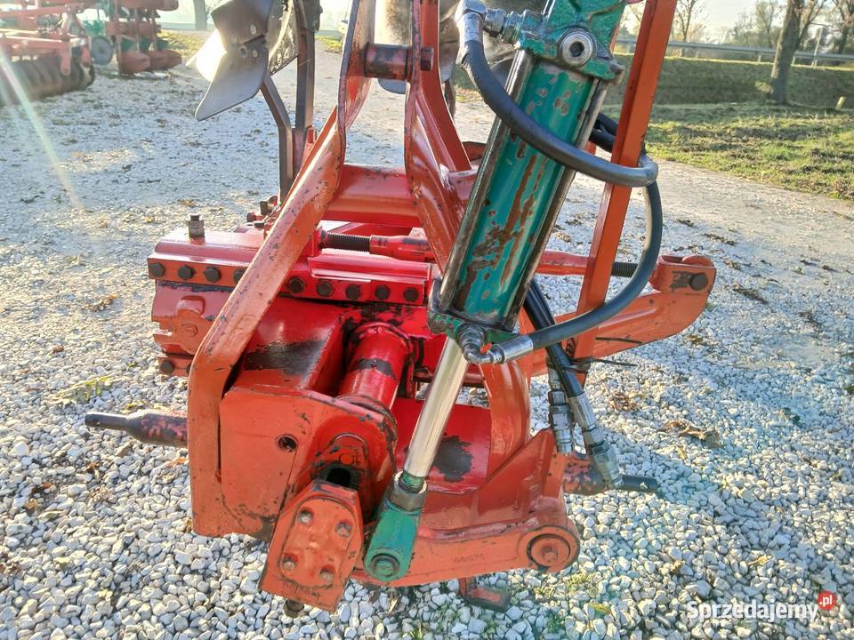 Plug obrotowy Kverneland 3 z Niemiec