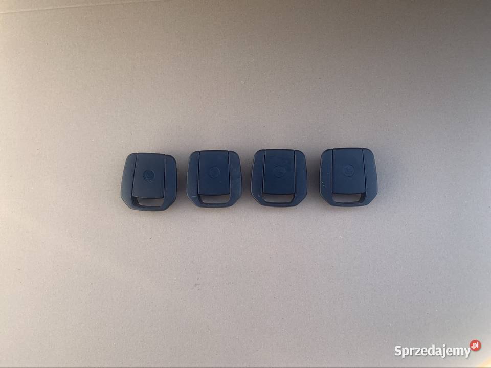 7118673 zaślepki isofix Bmw x1 1 e81 e84 e87 3 Sterowniki