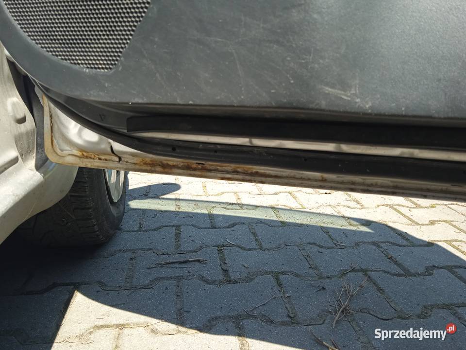 Toyota yaris 13 6 biegów lpg Salon śląskie Żywiec