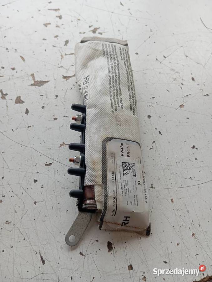 VW Passat B8 poduszka fotela prawa 3G0880242D osobowe