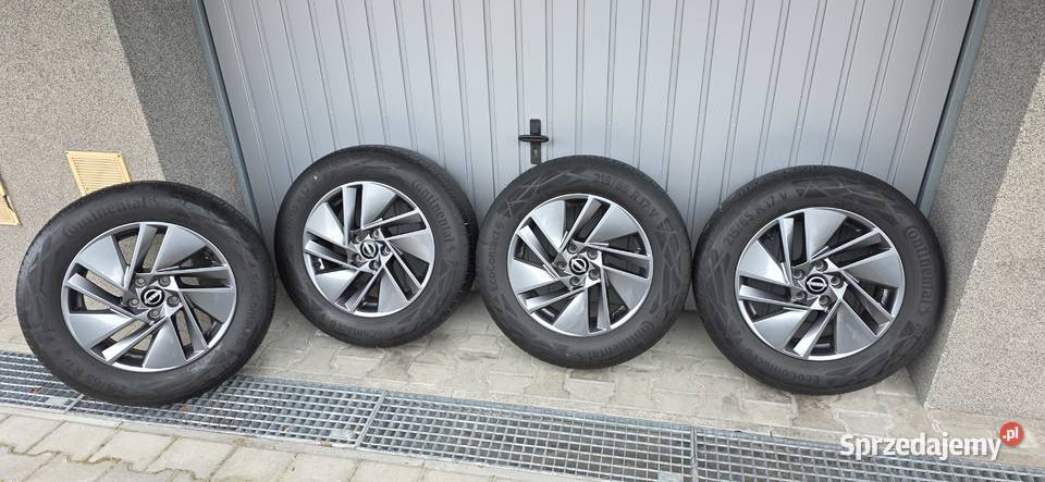 Oryginalne koła Nissan Qashqai R17Opony letnie