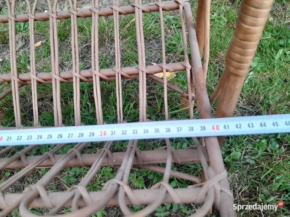 Gazetownik pleciony wiklinowy wiklina używany do