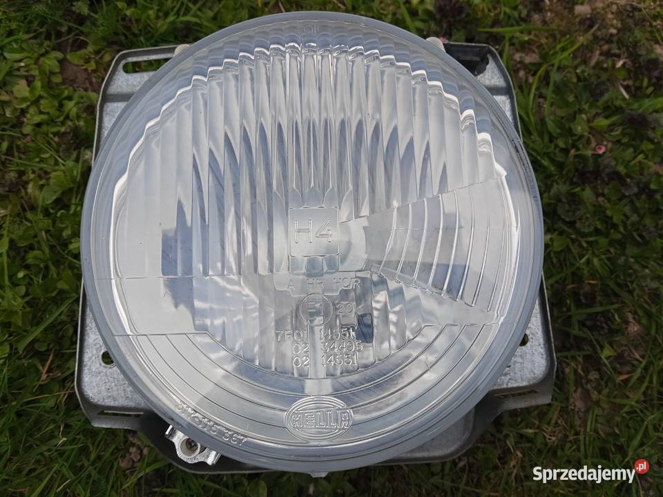 Lampa reflektor przedni Hella Golf II nowy Części samochodowe