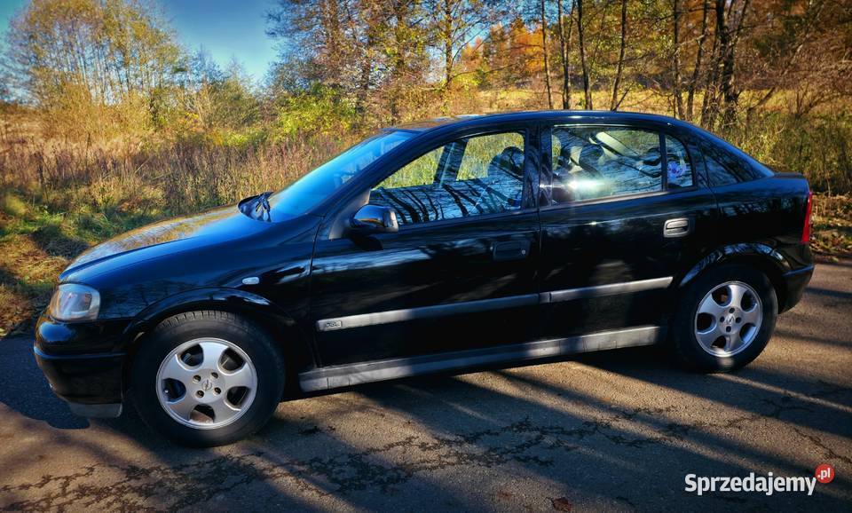 Opel Astra II 16 benzyna Komplet opon wersja 1600cm3 Astra Sanok
