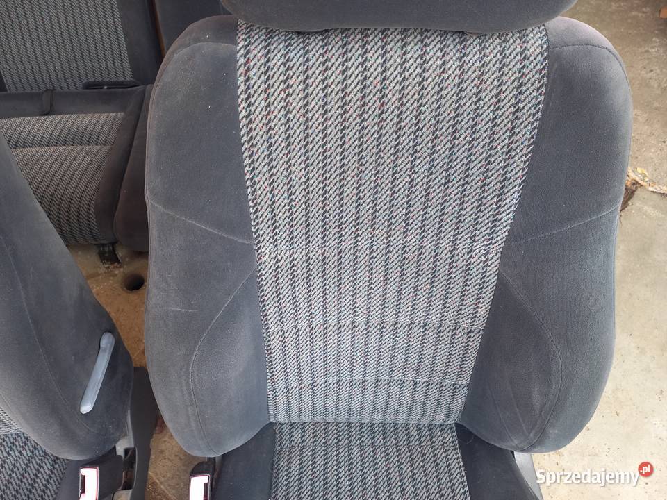 TOYOTA CARINA E 9297 FOTEL FOTELE KOMPLET WELUR małopolskie sprzedam