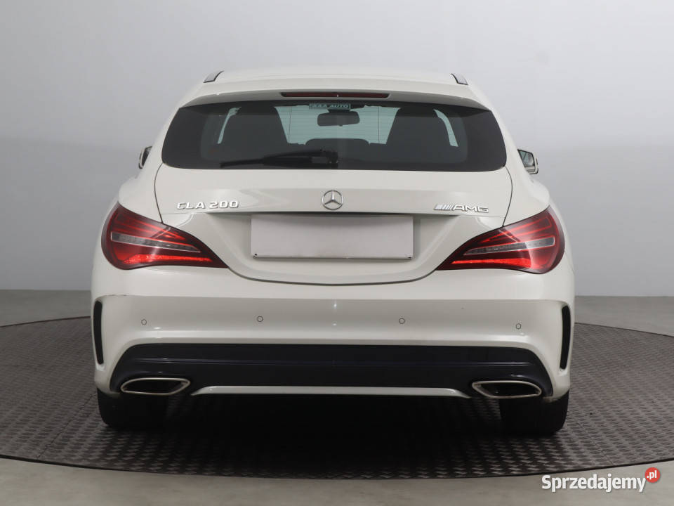 Mercedes CLA 200 automatyczna