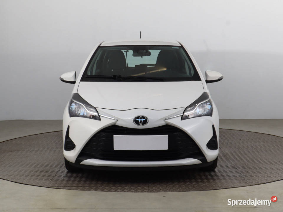 Toyota Yaris 10 VVTi komputer pokładowy
