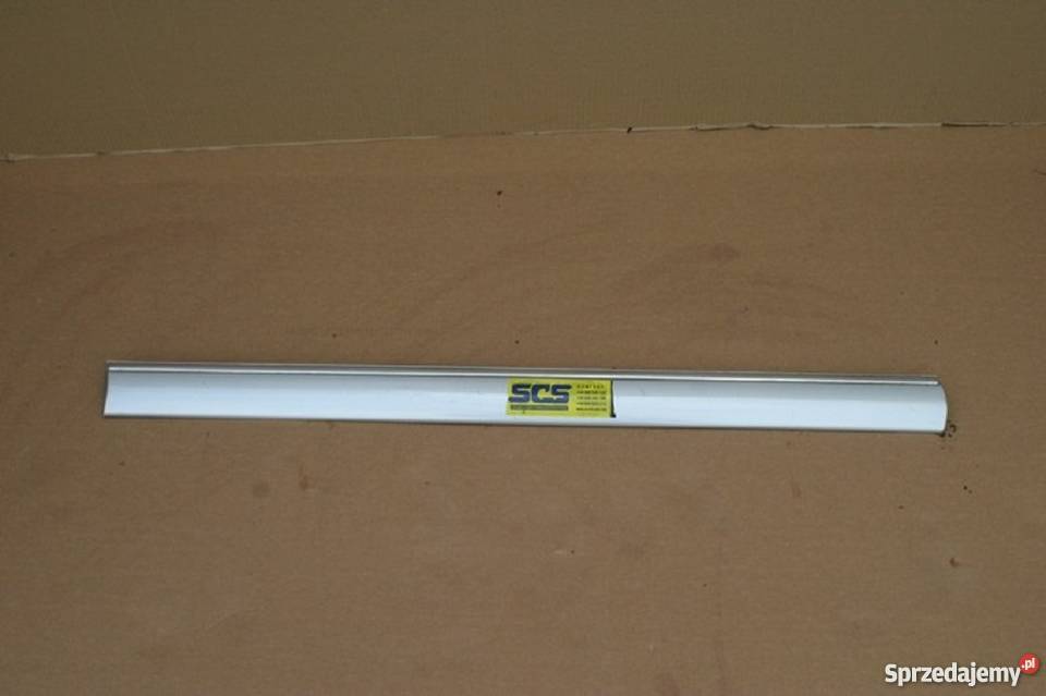 E KLASA LISTWA DRZWI LEWY PRZÓD 2106900362 listwy boczne Bieleń