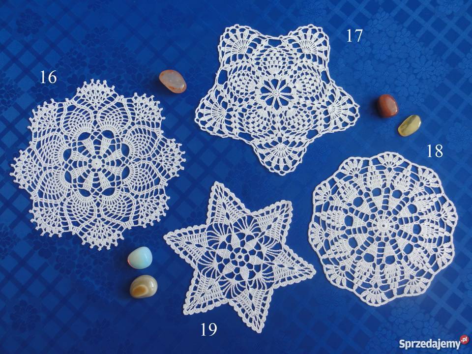 Serwetki różne robione szydełkiem na szydełku biały Lublin