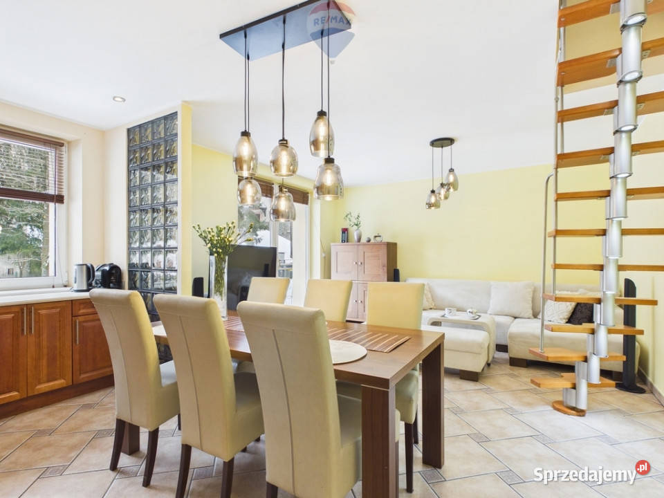 Przestronne dwupoziomowe mieszkanie Centrum Gdynia