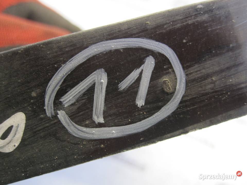 AUDI A1 ślizg zderzaka lewy tył 8X0807377 osobowe świętokrzyskie Kielce