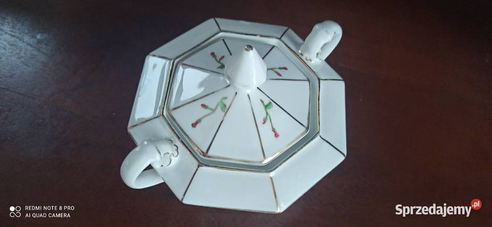 Cukiernica Tirschenreuth Bavaria
biała porcelana Porcelana i szkło sprzedam