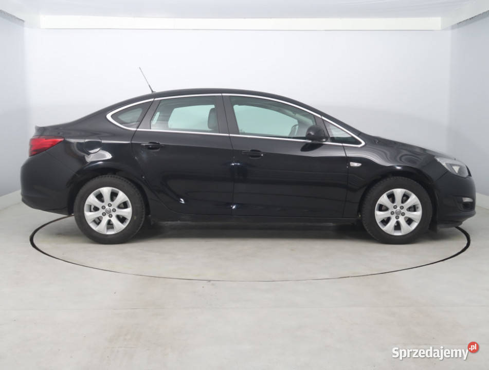Opel Astra 14 T ABS Bielany Wrocławskie sprzedam
