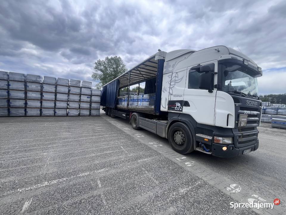 Transport balotów Słomy siana Kostek naczepa śląskie Mikołów