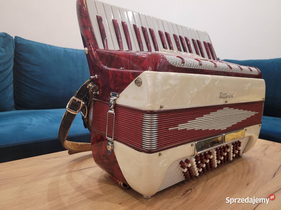 Akordeon Włoski Victorini 96 basów 3 chóry Rzeszów