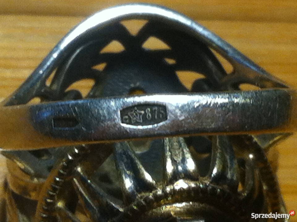 Srebrny pierścionek z naturalnym kamieniem Zegarki i Biżuteria lubelskie