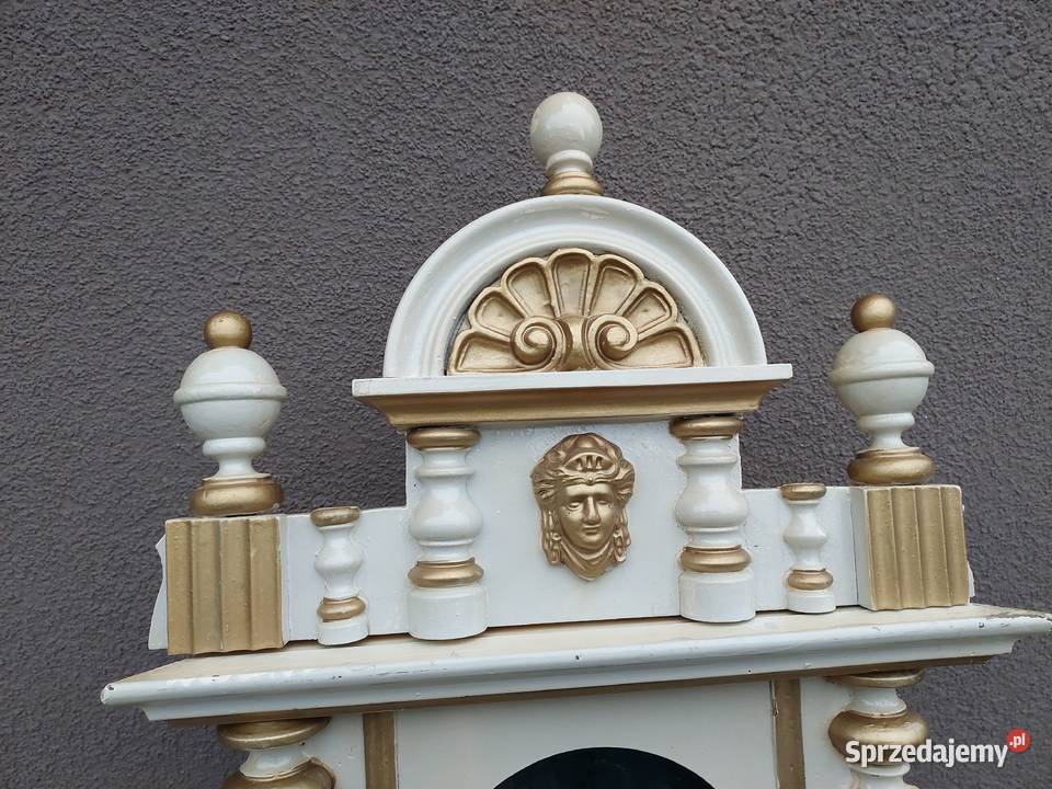 Szafka witrynka kapliczka ze skrzyni zegara Tczew