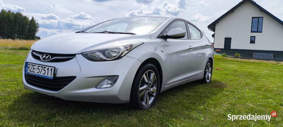 Hyundai Elantra 16 LPG mocno doinwestowana godna czujnik zmierzchu Rzeszów