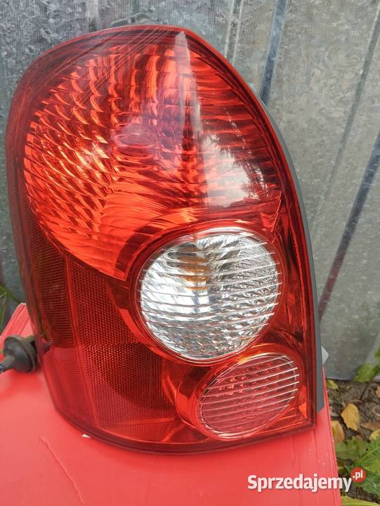 Lampa tylna lewa Mazda 323F BJ lift