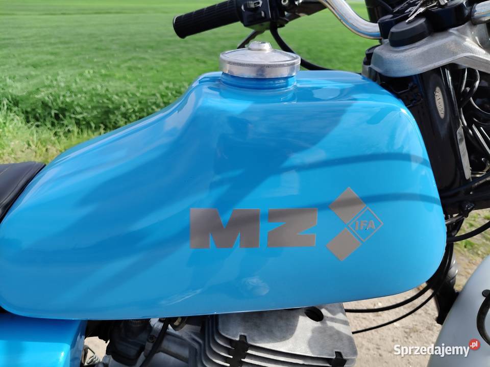 Motocykl MZ ETZ 250 1988 niebieska z dokumentami Kalisz